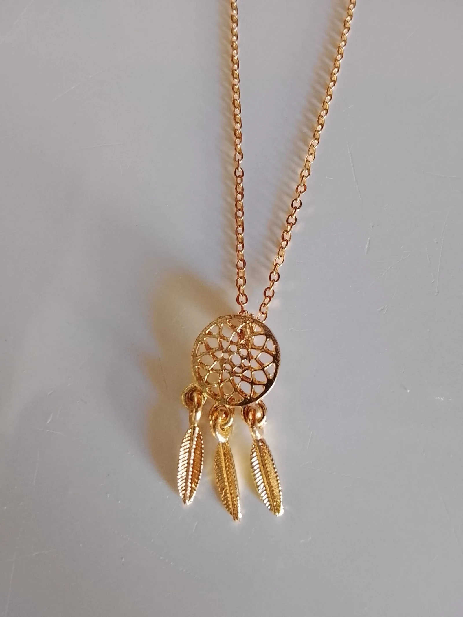 💎 Collier chaîne dorée et plumes neuf avec étiquette 💎